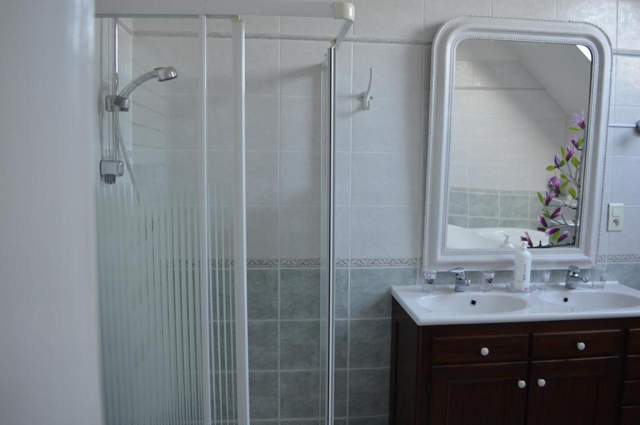 La Motte-en-Beauges Chambres D'Hotes Des Bauges Route 26 57 מראה חיצוני תמונה